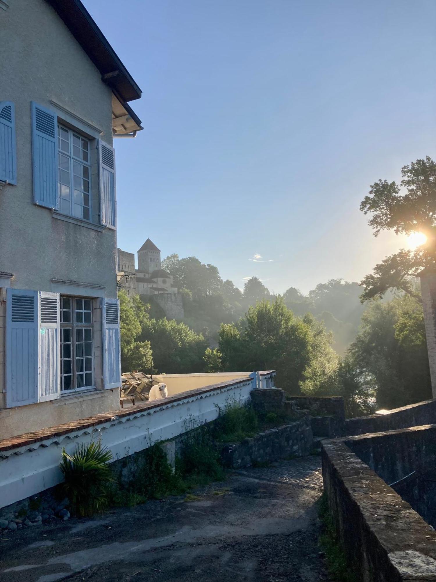 Chambres du Pont de la Légende Sauveterre-de-Bearn Esterno foto